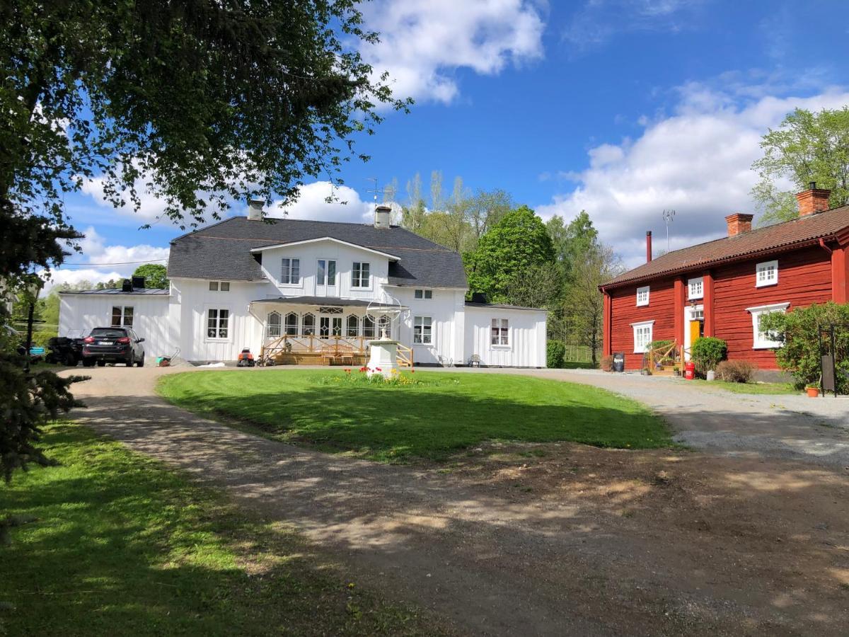 Bredsjoe Gamla Herrgard White Dream Mansion Hallefors  Luaran gambar
